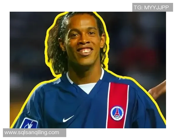 足球小罗表情包风靡网络背后的传奇故事与球场回忆